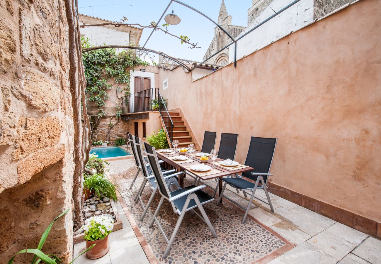 Casa en Alcúdia - Ca Na Blanca,en el centro histórico de Alcudia Casa en Alcúdia - Ca Na Blanca,en el centro histórico de Alcudia