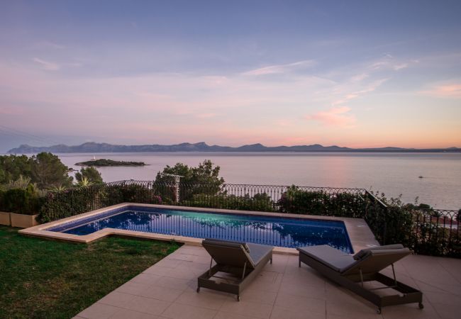 Villa in Alcúdia - Villa Ca Na Bruixa,con piscina y vistas al mar Villa in Alcúdia - Villa Ca Na Bruixa,con piscina y vistas al mar