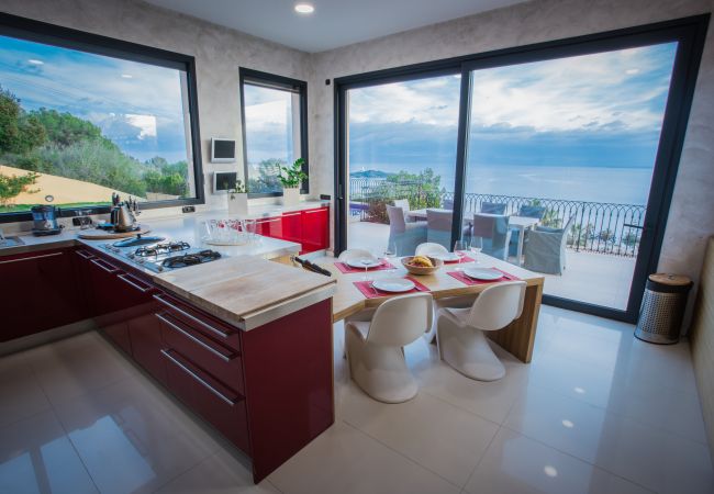 Villa in Alcúdia - Villa Ca Na Bruixa,con piscina y vistas al mar Villa in Alcúdia - Villa Ca Na Bruixa,con piscina y vistas al mar