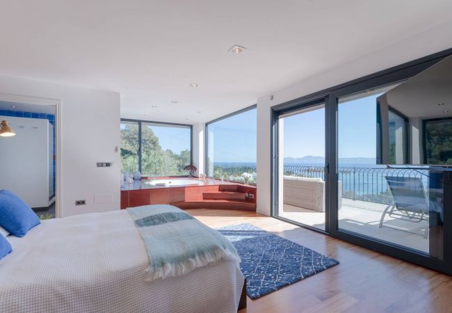 Villa in Alcúdia - Villa Ca Na Bruixa,con piscina y vistas al mar Villa in Alcúdia - Villa Ca Na Bruixa,con piscina y vistas al mar