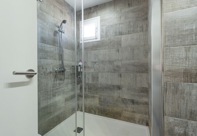 Apartment in Alcudia - Assimetric, a solo 50 metros de la playa Apartment in Alcudia - Assimetric, a solo 50 metros de la playa