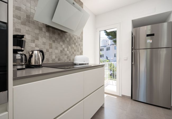 Apartment in Alcudia - Assimetric, a solo 50 metros de la playa Apartment in Alcudia - Assimetric, a solo 50 metros de la playa