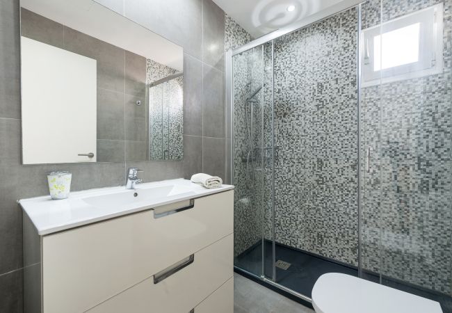 Apartment in Alcudia - Assimetric, a solo 50 metros de la playa Apartment in Alcudia - Assimetric, a solo 50 metros de la playa